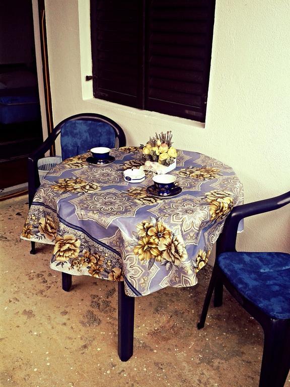 Apartments Dobrisa Kotor Habitación foto